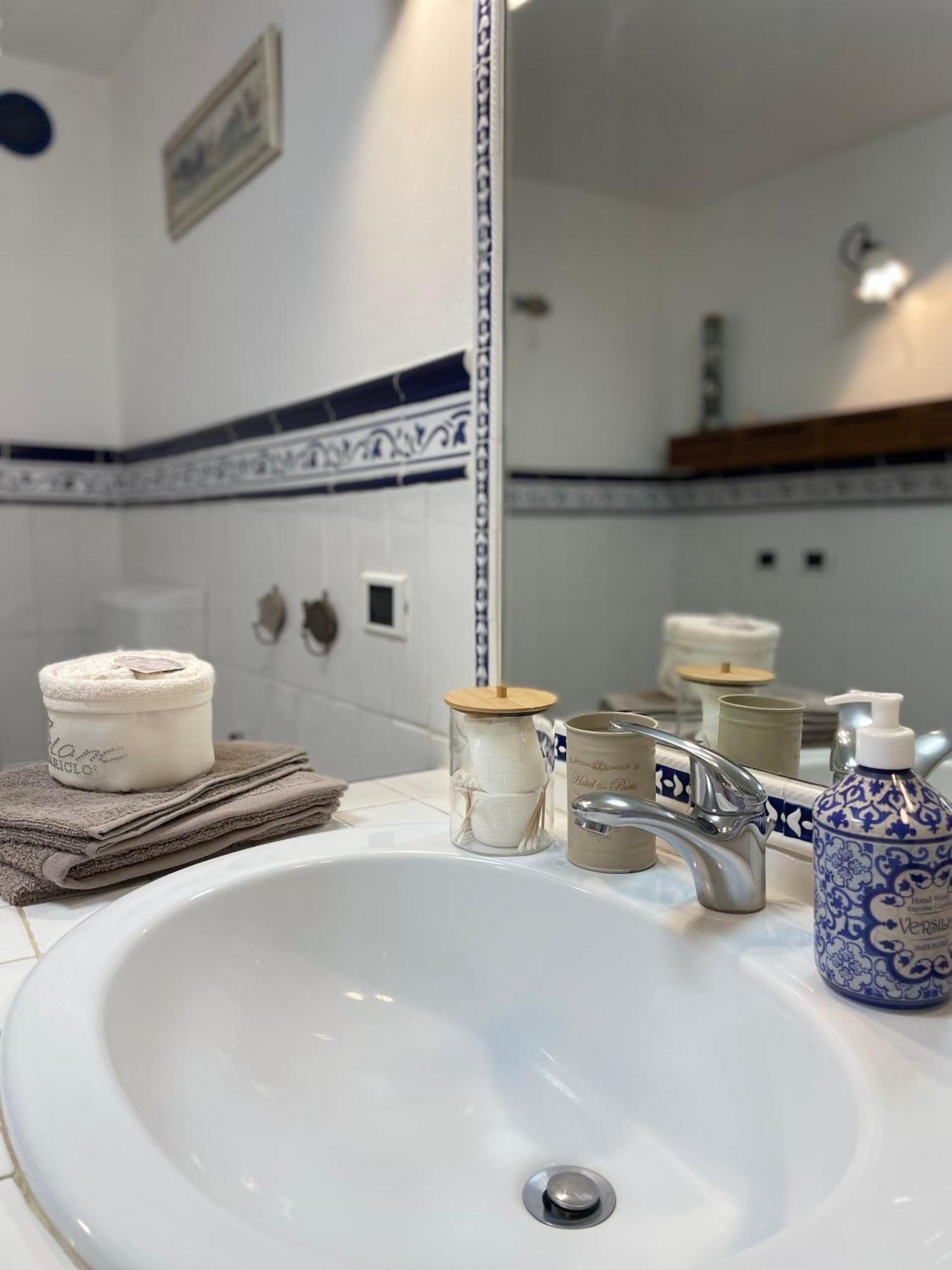 Casa Matilde Piano Terra 100Mq Con Parking E Piscina Apartment Ferrara Luaran gambar