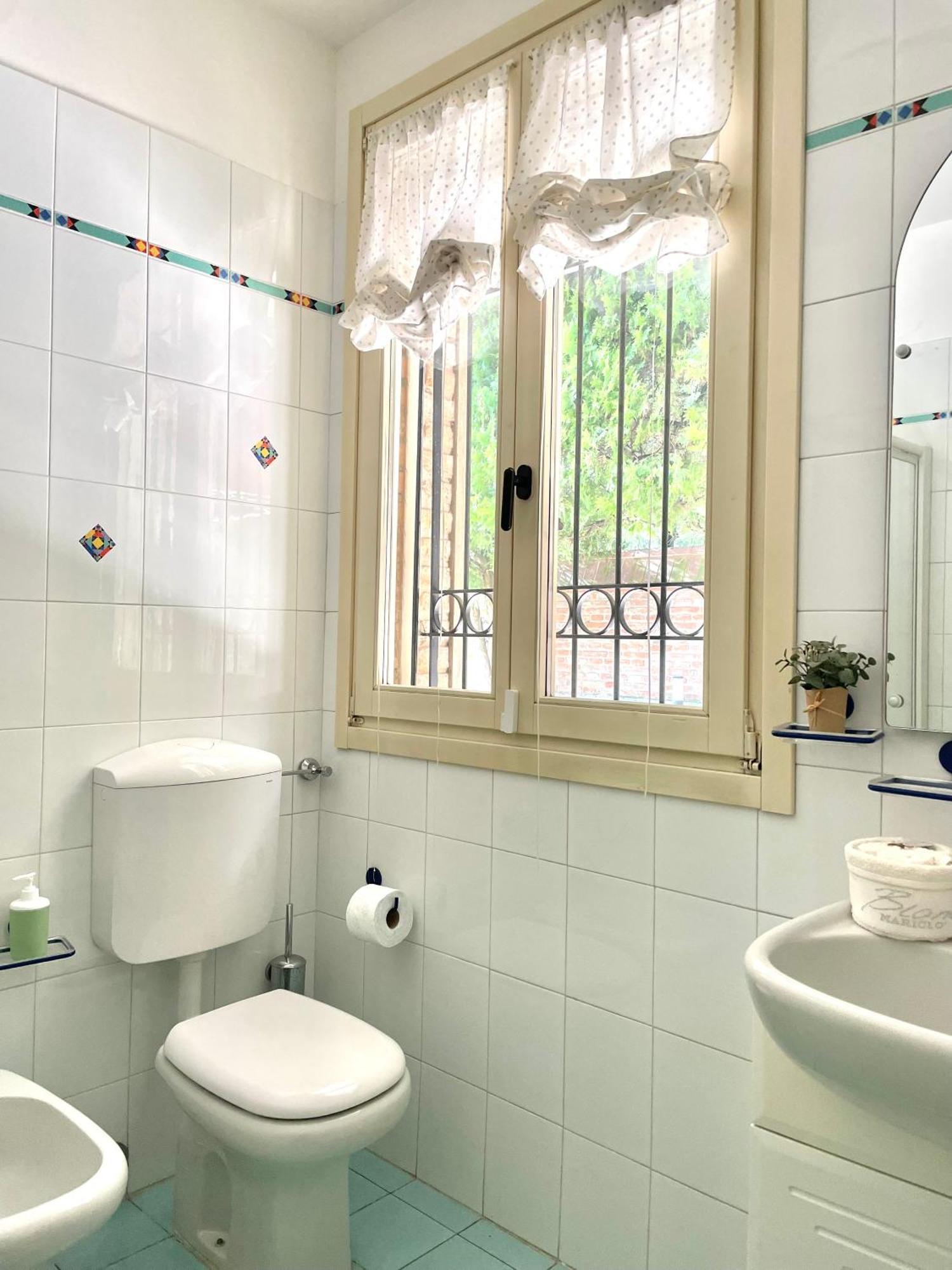 Casa Matilde Piano Terra 100Mq Con Parking E Piscina Apartment Ferrara Luaran gambar