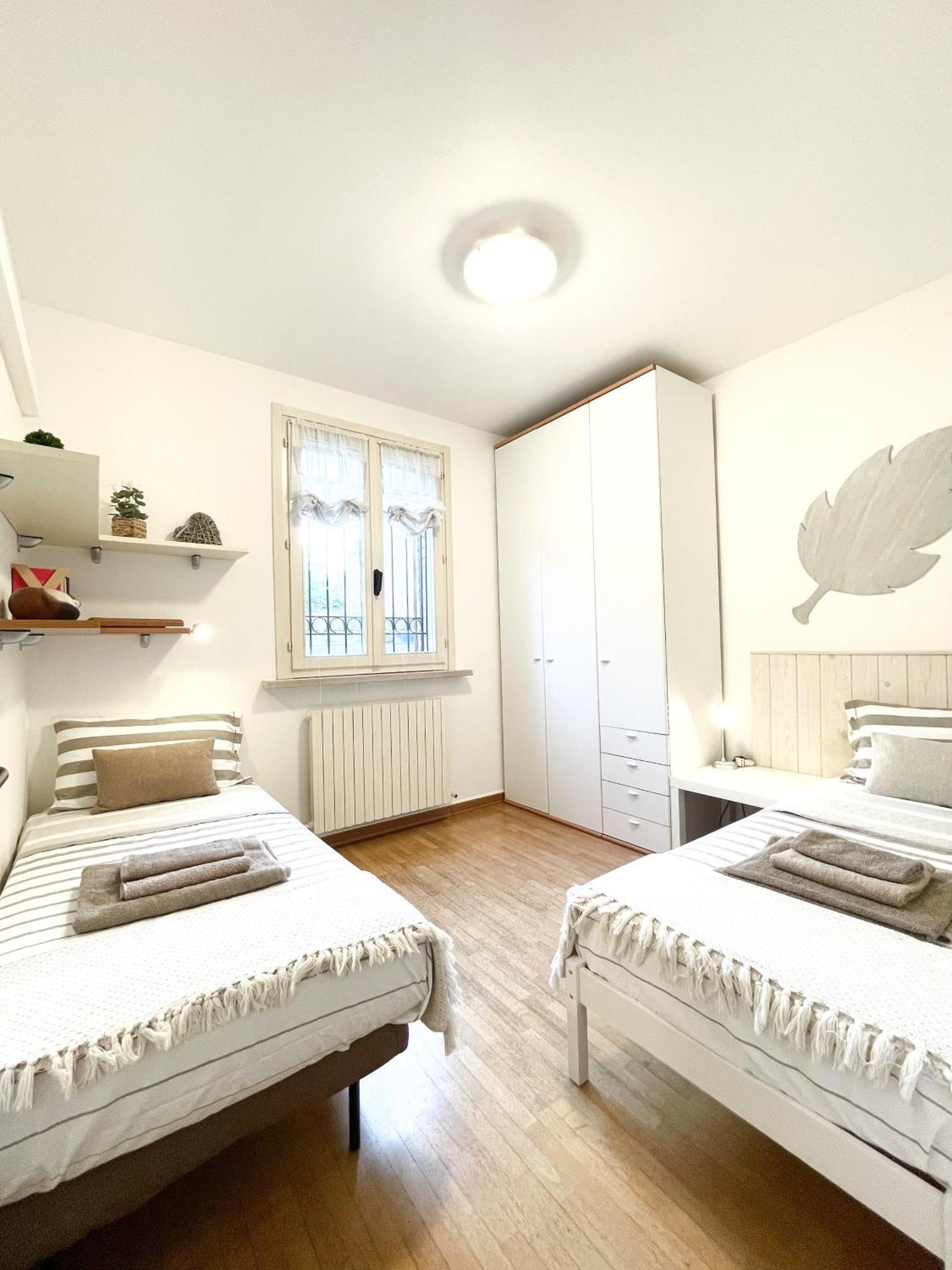 Casa Matilde Piano Terra 100Mq Con Parking E Piscina Apartment Ferrara Luaran gambar